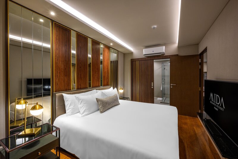 Mida Grande Resort Phuket 51