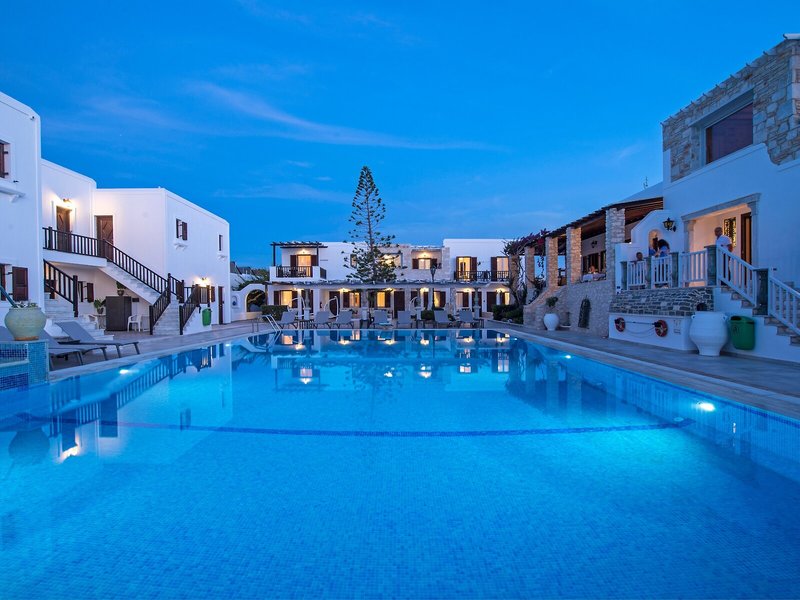 Contaratos Beach 15