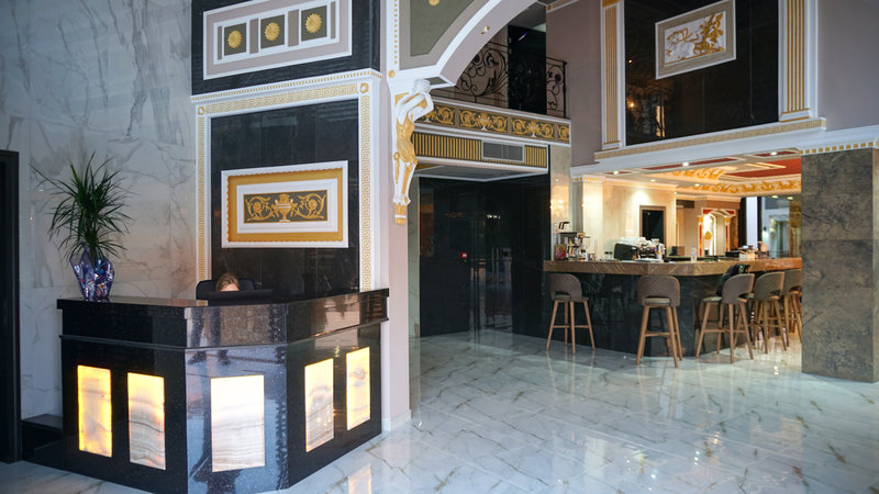 Agnes Deluxe Hotel 5