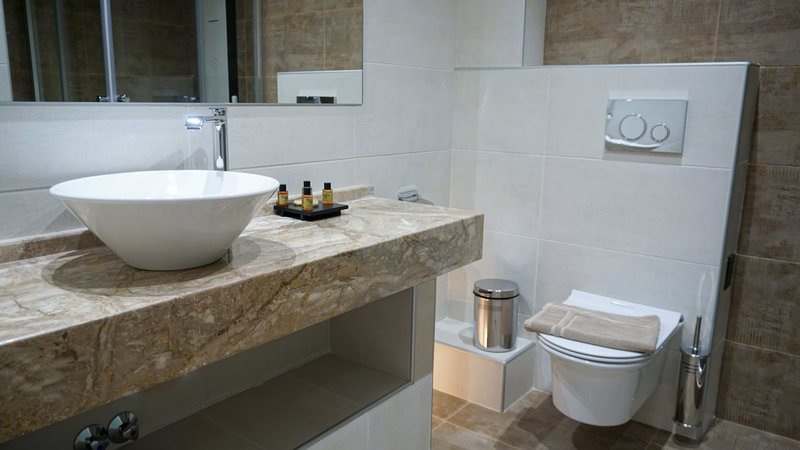 Agnes Deluxe Hotel 11