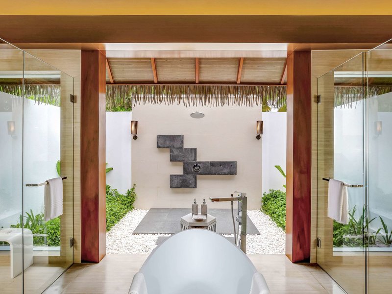 Pullman Maldives Maamutaa Resort 5
