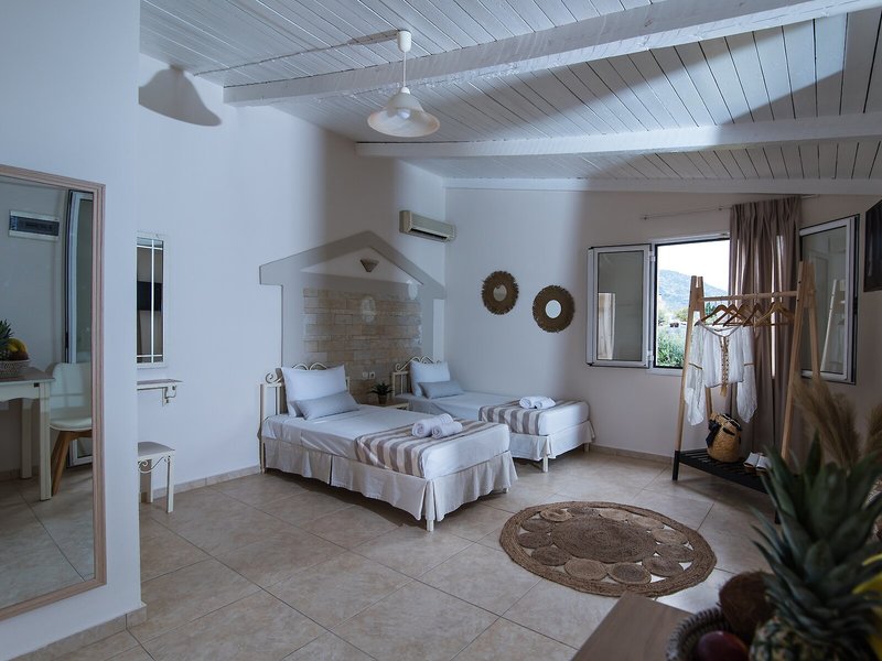 Ilios2 Apts 45