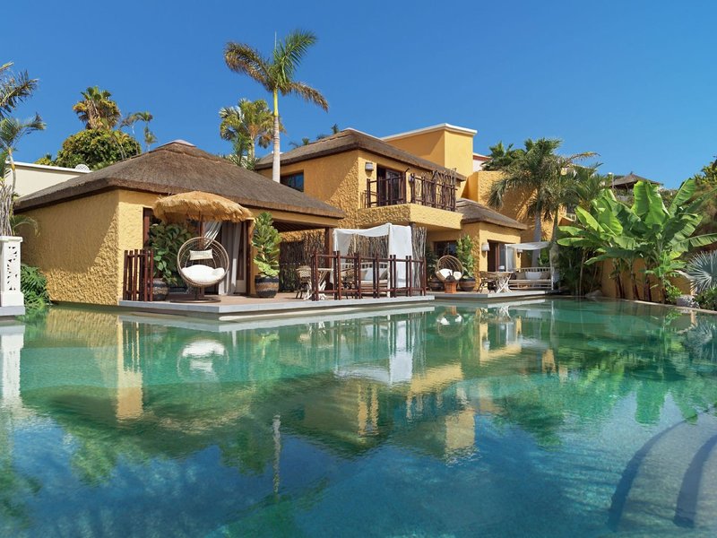 Royal River Luxury Hotel 2