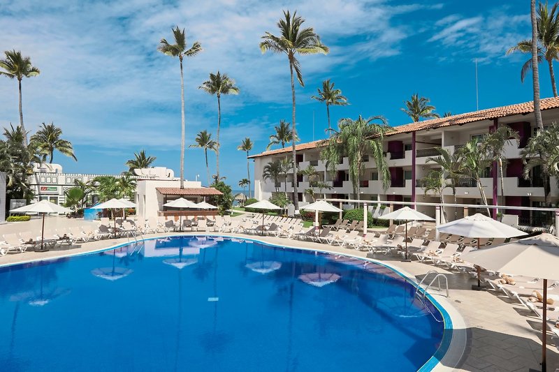 Crown Paradise Club 7 - Outdoor Pool