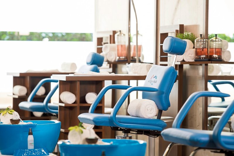 Crown Paradise Club 13 - Sports and leisure