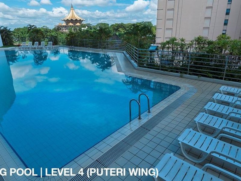 Riverside Majestic Hotel 3 - Outdoor Pool