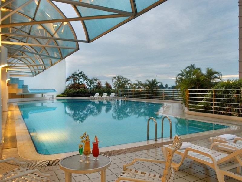 Riverside Majestic Hotel 4 - Outdoor Pool