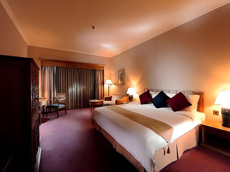 Riverside Majestic Hotel 28 - Room Example