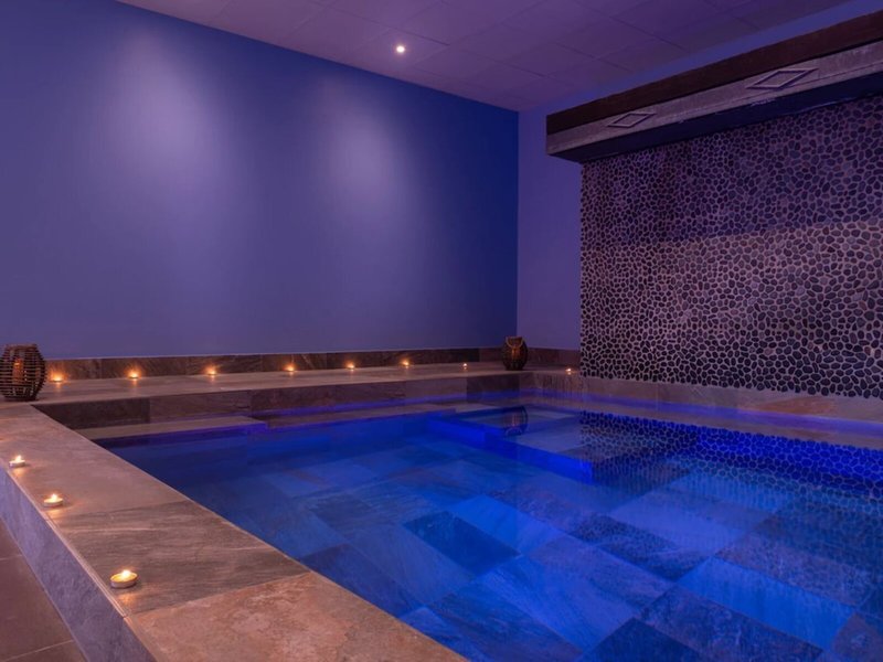 Quality Suites Bordeaux Aeroport & Spa 4