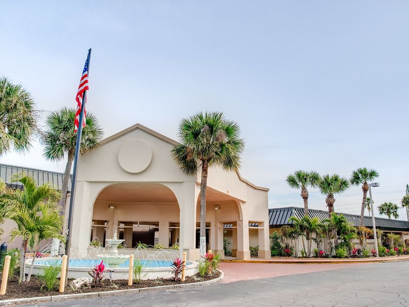 Super 8 by Wyndham St. Petersburg