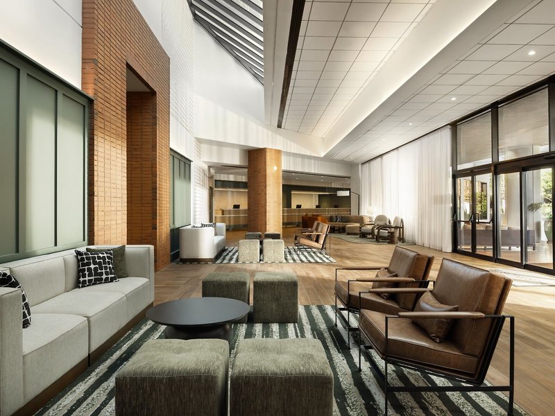Crowne Plaza Los Angeles International Airport 18