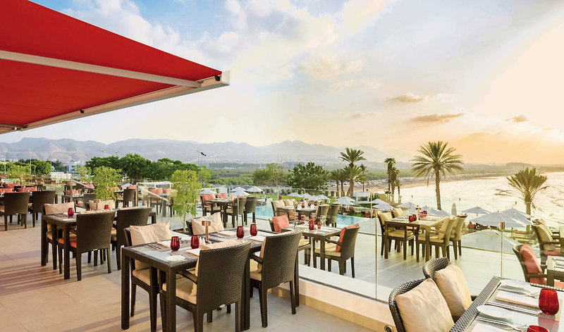 Crowne Plaza Muscat 20