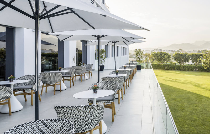 Crowne Plaza Muscat 30