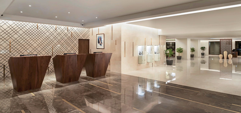 Crowne Plaza Muscat 36