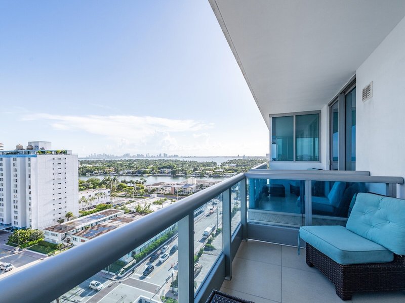 Monte Carlo Miami Beach Condo by Churchill Suites 2