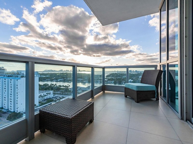 Monte Carlo Miami Beach Condo by Churchill Suites 3