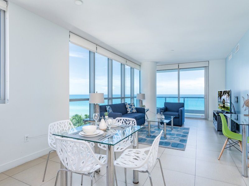 Monte Carlo Miami Beach Condo by Churchill Suites 32