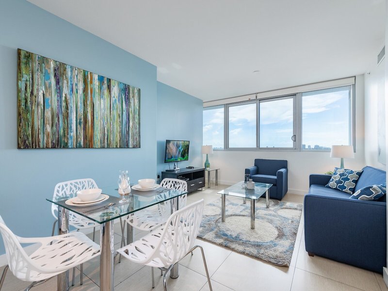 Monte Carlo Miami Beach Condo by Churchill Suites 33
