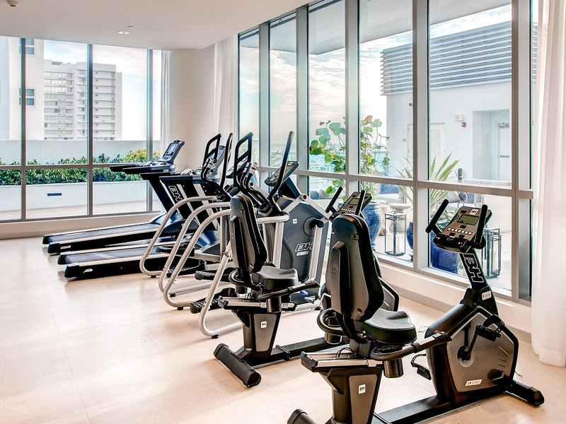 Monte Carlo Miami Beach Condo by Churchill Suites 41