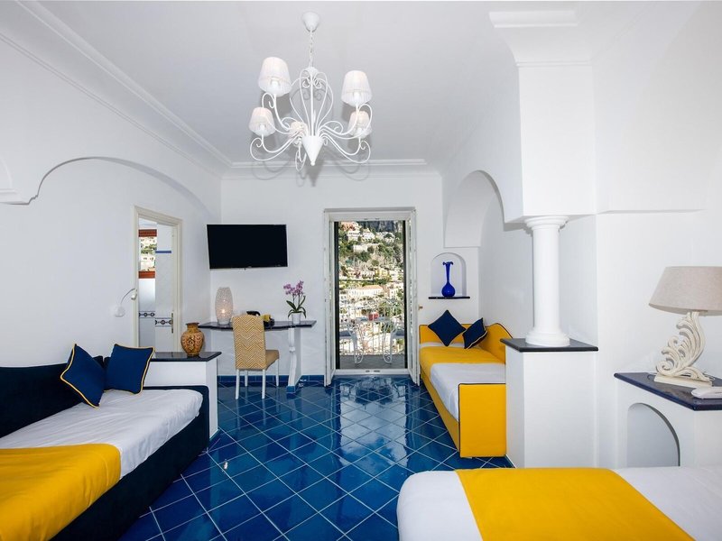 Hotel Reginella 22 - Room Example