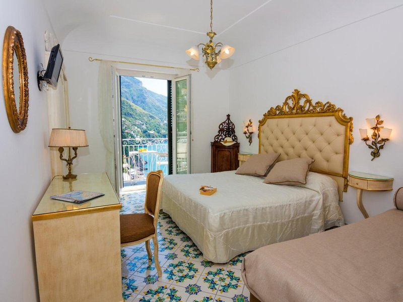 Hotel Reginella 32 - Room Example
