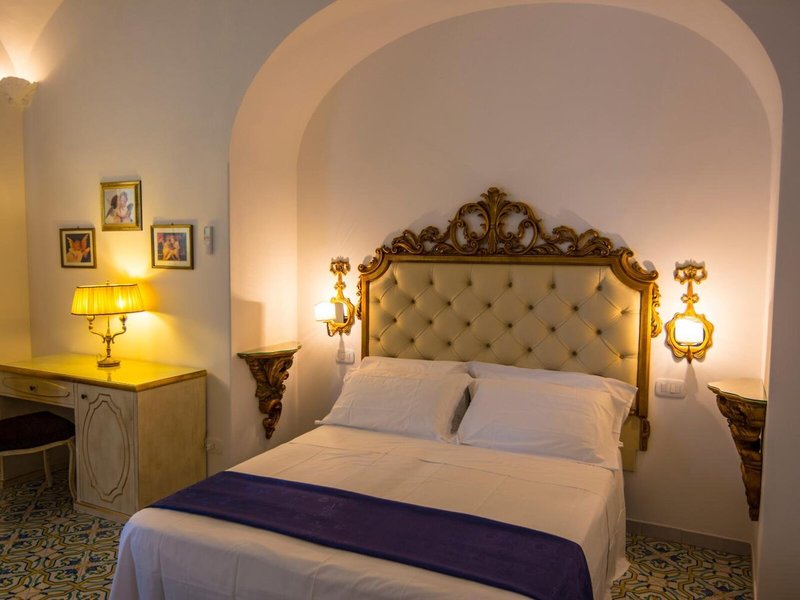 Hotel Reginella 43 - Room Example