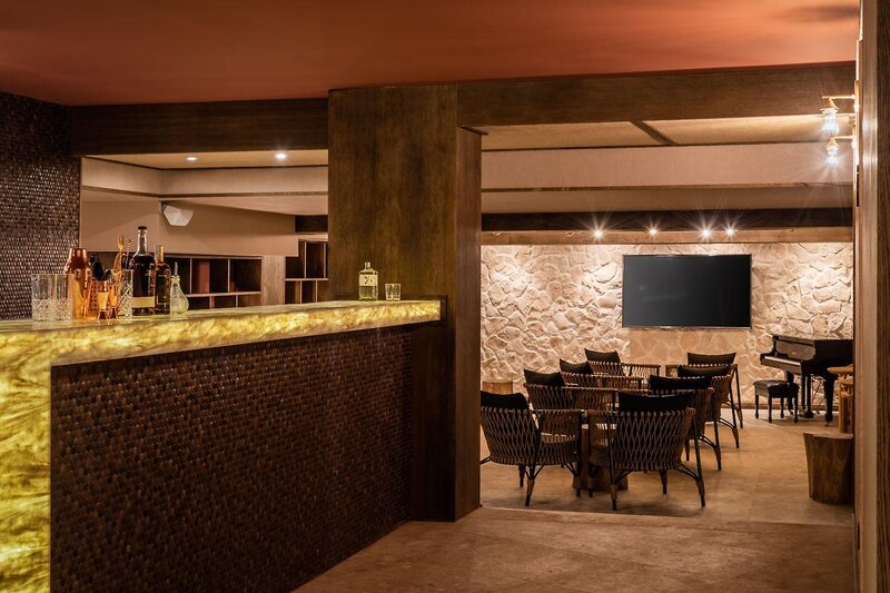 Suites del Lago 75