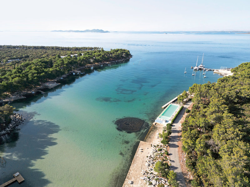 Crvena Luka Hotel & Resort 2