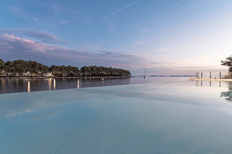 Crvena Luka Hotel & Resort 3