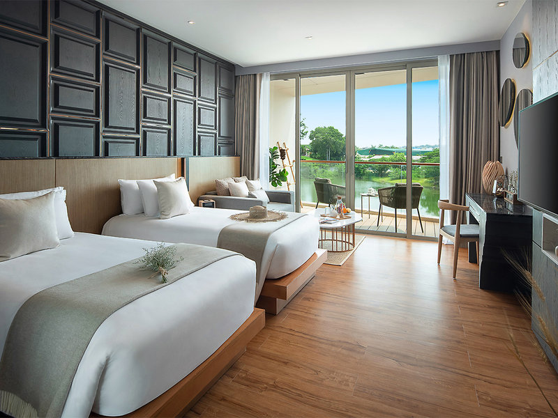 Wyndham Nai Harn Beach Phuket 8