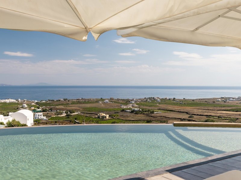 Danae Suites 4