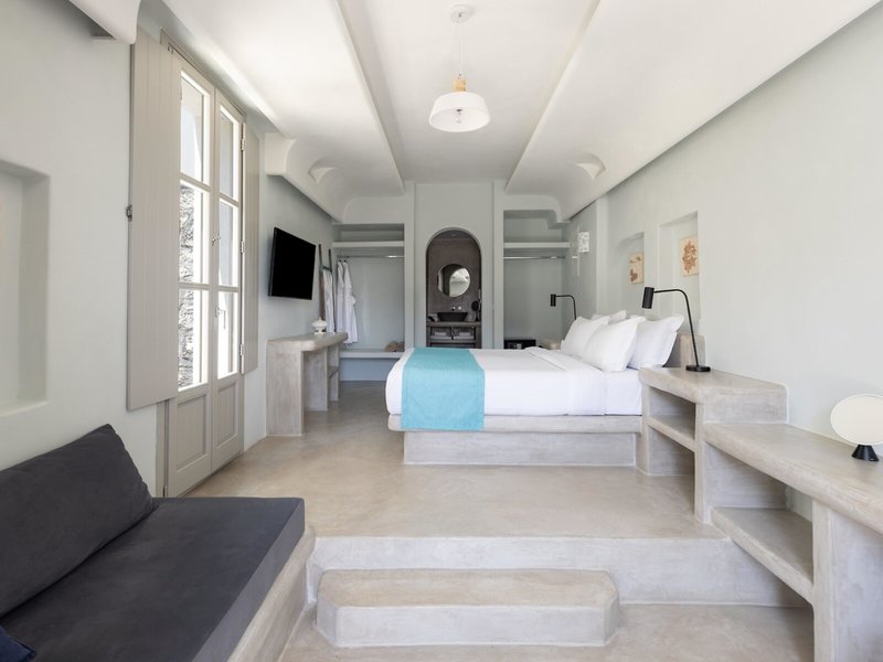 Danae Suites 20