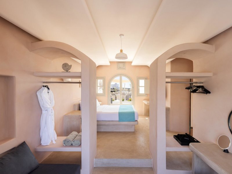Danae Suites 22
