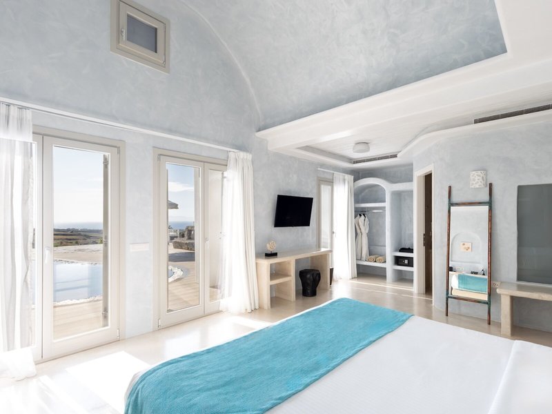Danae Suites 33