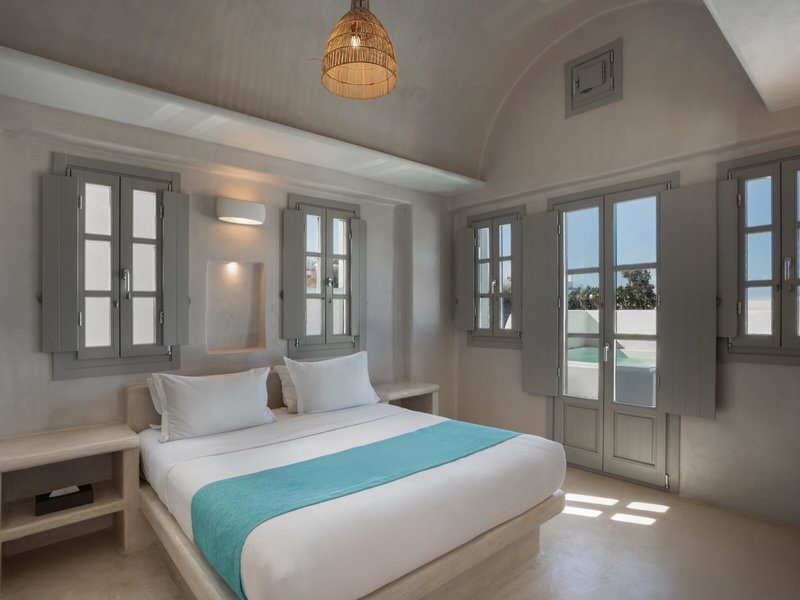 Danae Suites 44