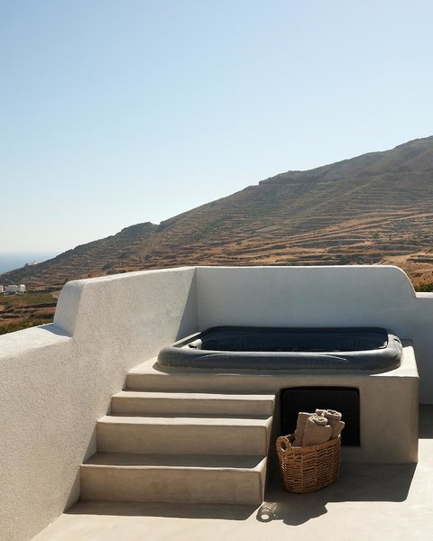 Danae Suites 45
