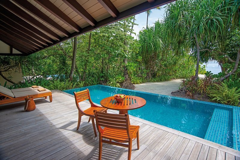 The Residence Maldives at Dhigurah 10