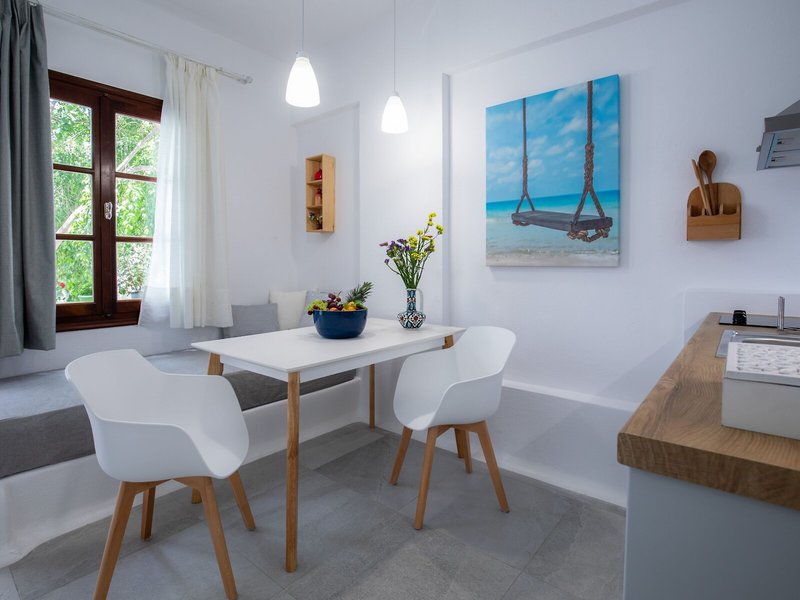 Arco Naxos Luxury Apartments 9