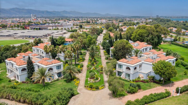 Merit Royal Gardens Hotel 1