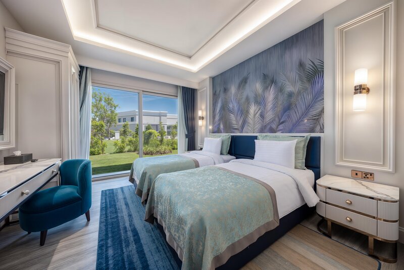 Merit Royal Gardens Hotel 19