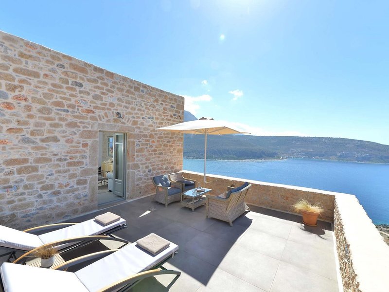 Akrolithi Boutique Hotel 6