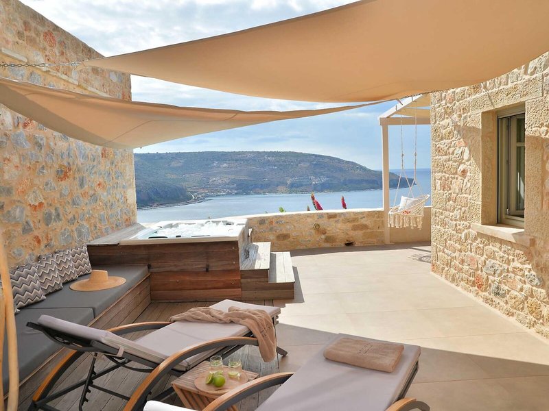 Akrolithi Boutique Hotel 8
