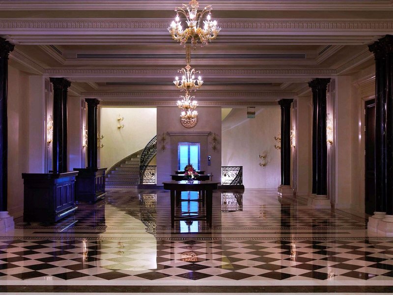 La Cigale Hotel 13