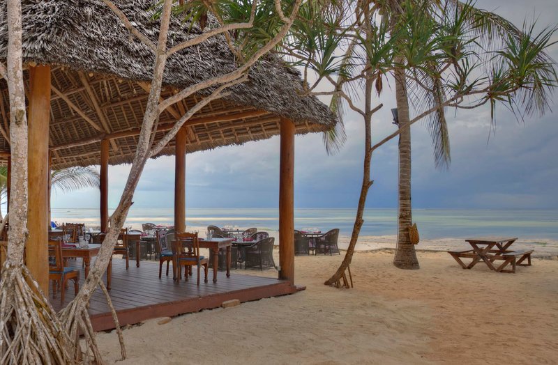 Sultan Sands Island Resort 9