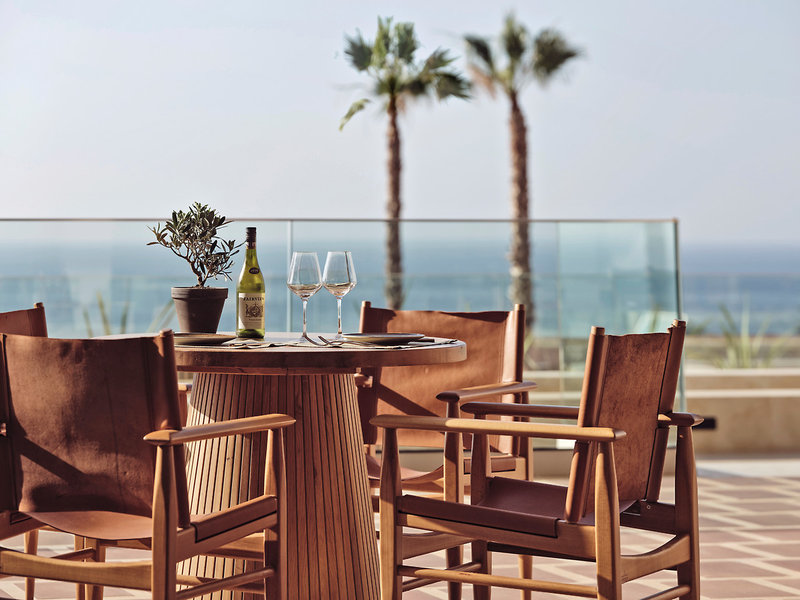 The Royal Senses 7 - Terrace