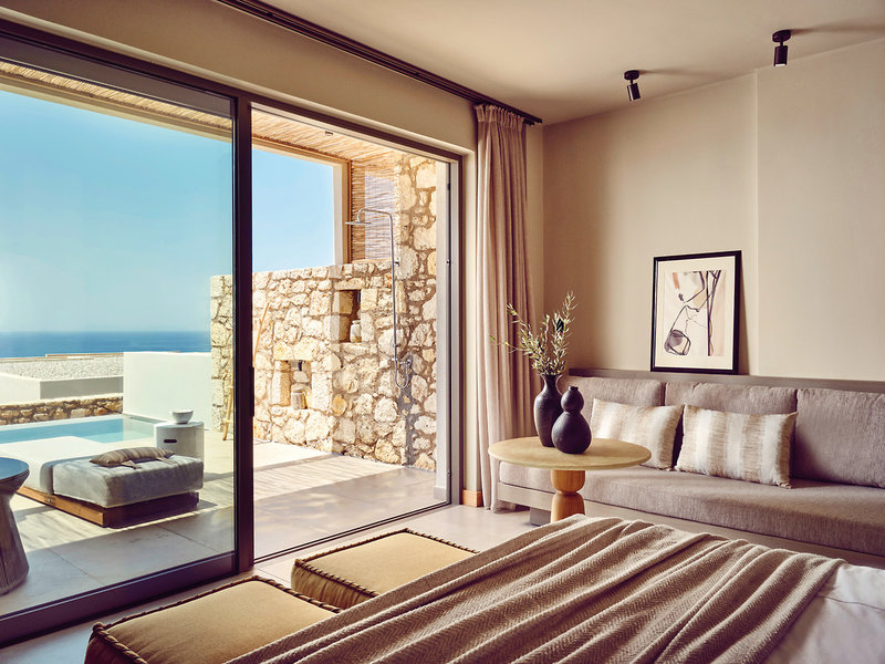 The Royal Senses 9 - Room Example