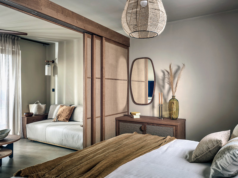 The Royal Senses 12 - Room Example
