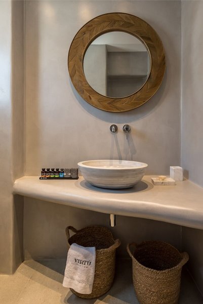 Virtu Suites 46