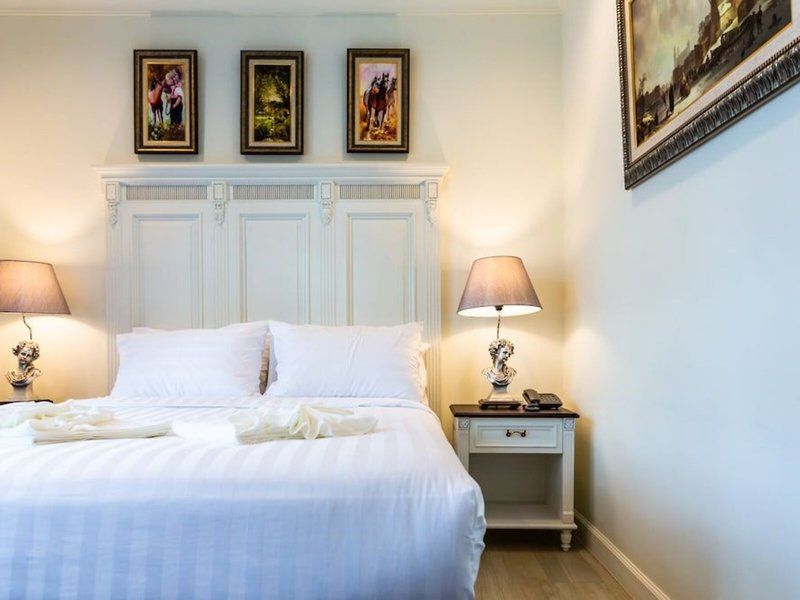 Merchant Villa 8