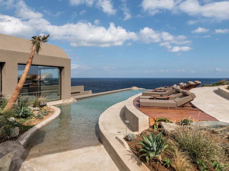 Acro Suites - A Wellbeing Resort 5